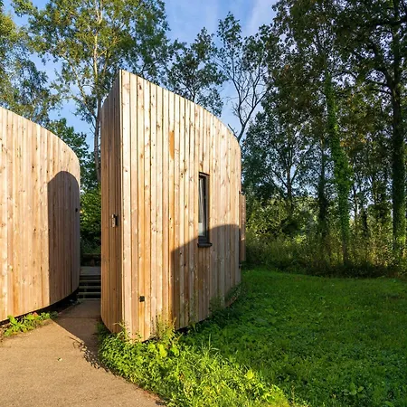 Romantic Forest Hideaway Antoing